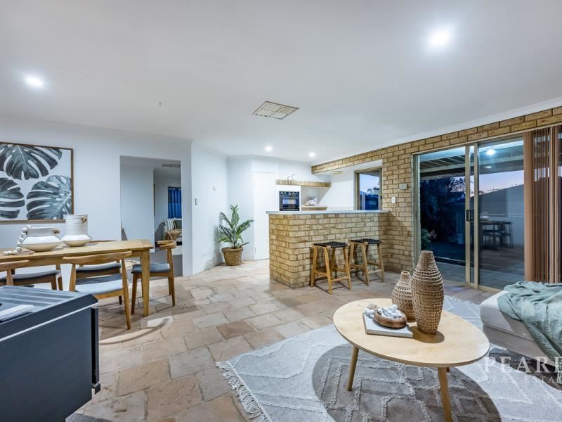 21 Primrose Heights, Joondalup