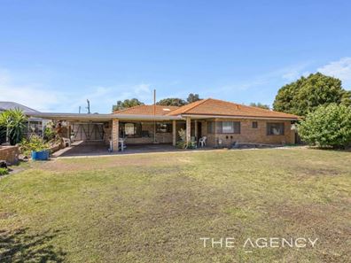 15 Spruce Road, Morley WA 6062