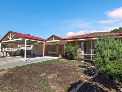 25 Firetail Court, Seville Grove WA 6112