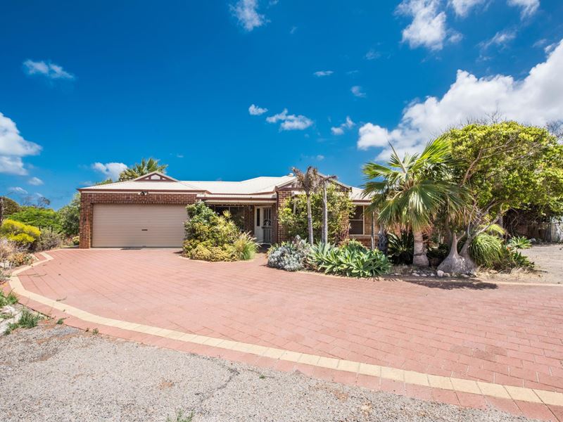 2 Evana Terrace, Wandina