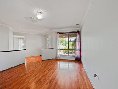 2 Evana Terrace, Wandina WA 6530