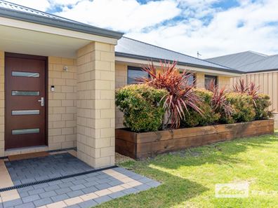 16 Galle Street, Yakamia WA 6330