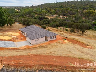 16 EUCALYPT BEND, Wundowie WA 6560