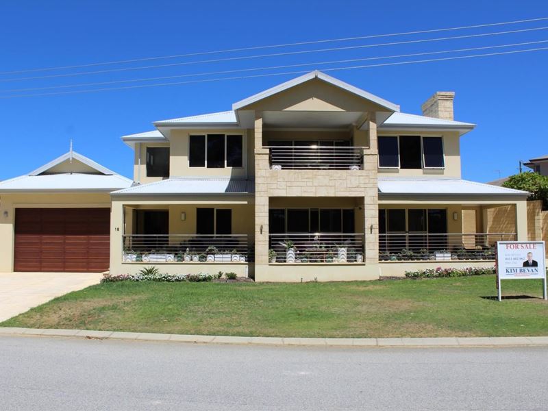 16 Russley Grove, Yanchep