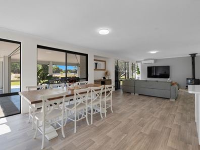 40 Rogers Road, Barragup WA 6209