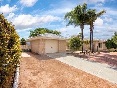 14 Mersey Drive, Cape Burney WA 6532