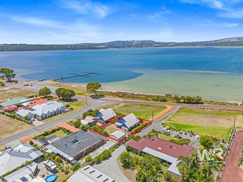 15 The Esplanade, Bayonet Head WA 6330