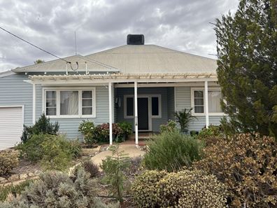 47 Connelly Street, Kellerberrin WA 6410