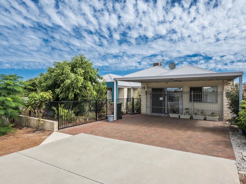 72 Premier Circle, Dongara WA 6525