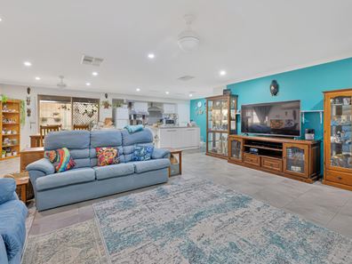 72 Premier Circle, Dongara WA 6525