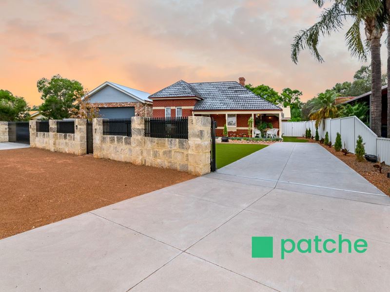 7 Buninyong Road, Greenmount WA 6056