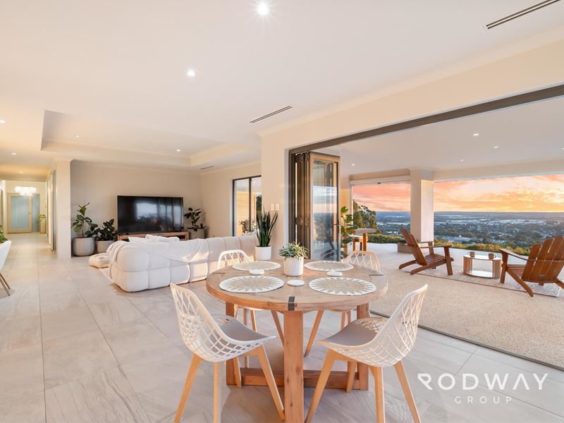 4 Summit View, Mount Richon WA 6112