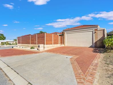 25 Honours Rise, Marangaroo WA 6064