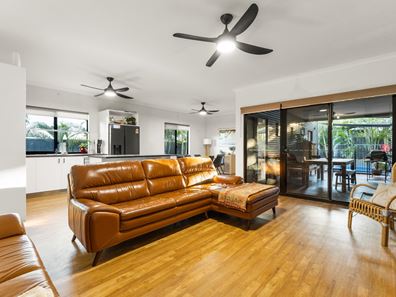 5 Tomarito Crescent, Bilingurr WA 6725