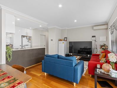 14/233 Wharf Street, Queens Park WA 6107