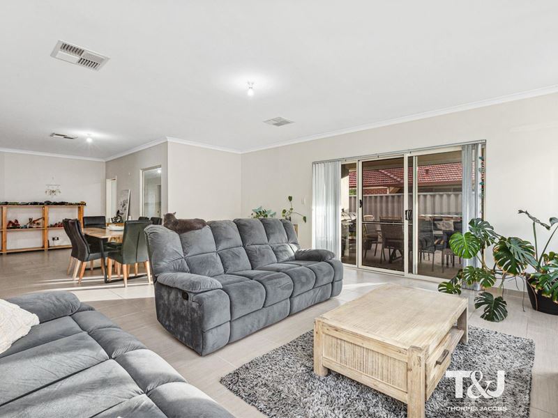 44 Oceanrunner Boulevard, Shoalwater WA 6169