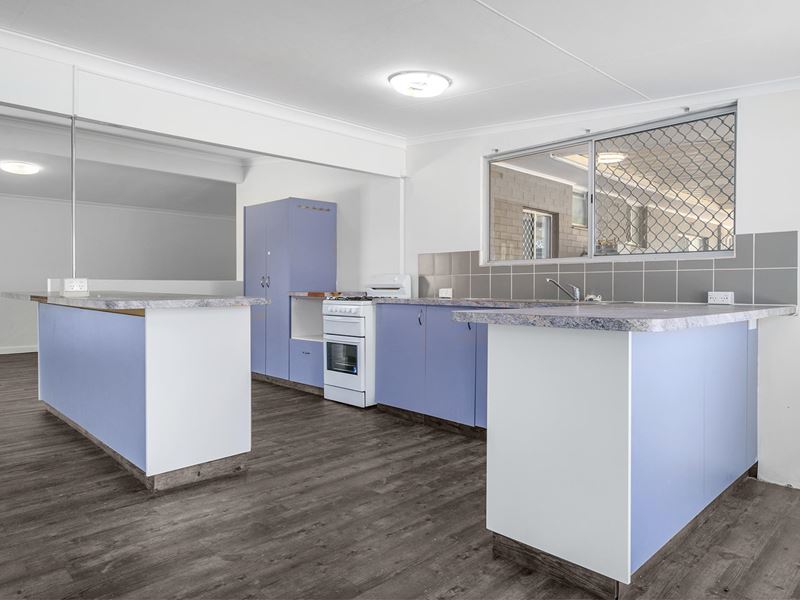 13 Maidstone Street, Mount Tarcoola WA 6530
