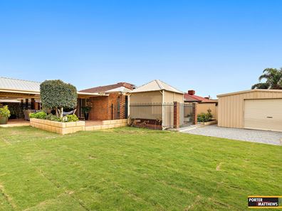 8 Penrose Crt, Maddington WA 6109