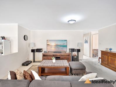 1 Leach Avenue, Riverton WA 6148