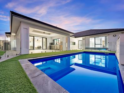 36 Aldenham  Drive, Southern River WA 6110