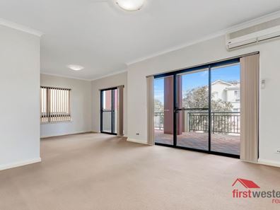 6/11 Shoveler Terrace, Joondalup WA 6027