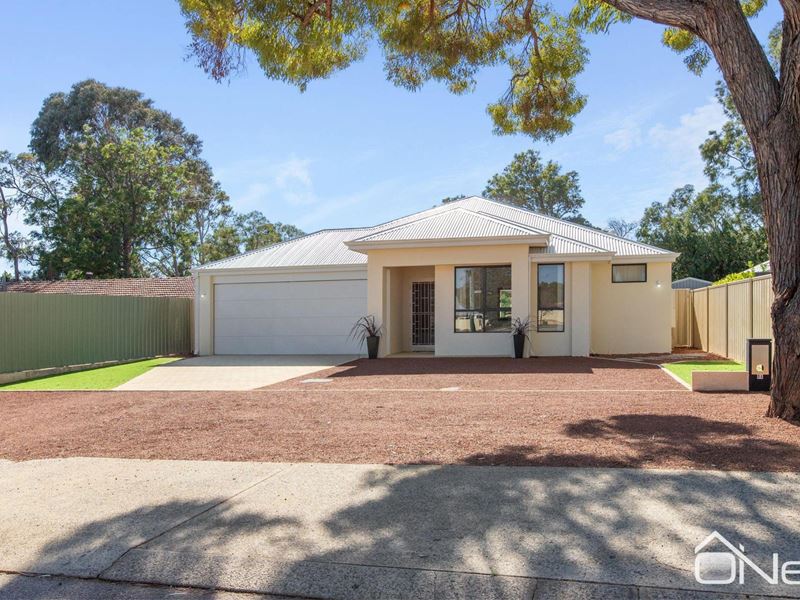8A South Crescent, Byford WA 6122