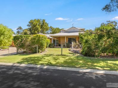 13 Sievewright Cove, Wellard WA 6170