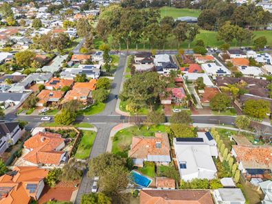 88/11 Bombard Street, Ardross WA 6153
