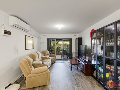 26/2 Pengilly Road, Orelia WA 6167