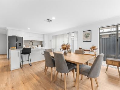 11 Burbank Road, Baldivis WA 6171