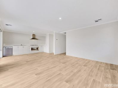 17 Lancelin Cres, Two Rocks WA 6037