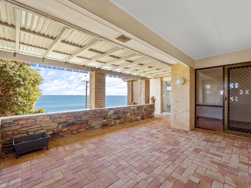 121 West Coast Drive, North Beach WA 6020