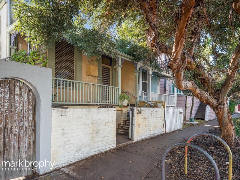 24 Wray Avenue, Fremantle WA 6160