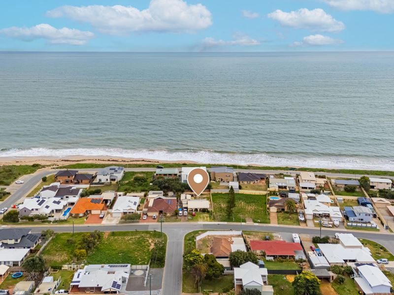 8 Orestes Street, San Remo