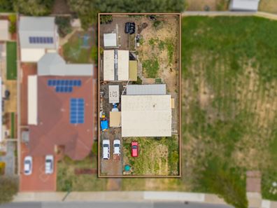 8 Orestes Street, San Remo WA 6210