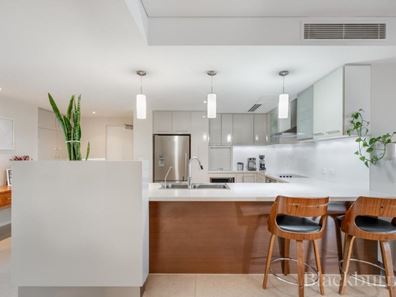10/1 Tanunda Drive, Rivervale WA 6103