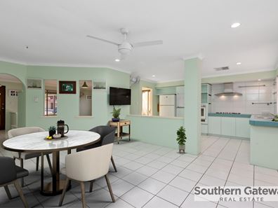 21 Edwards Street, Leda WA 6170