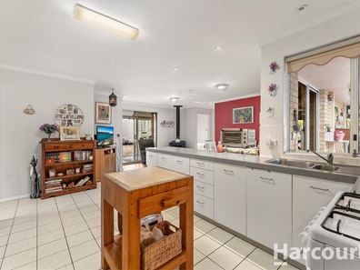 50 Luckhurst Drive, Mandurah WA 6210