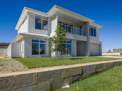 1 Ibiza Court, Mindarie WA 6030