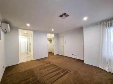 62 Silvershot Avenue, Harrisdale WA 6112