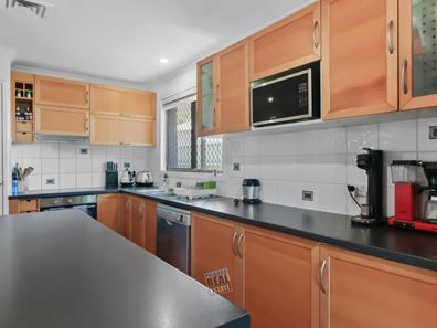 11 Gunsberg Court, Pegs Creek WA 6714