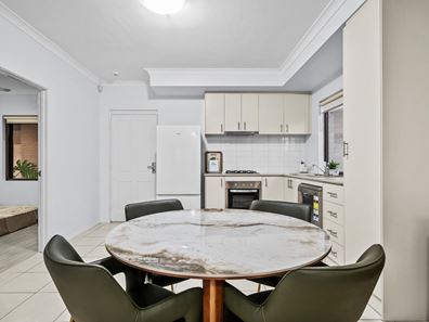 5/312 RAILWAY PARADE, East Cannington WA 6107