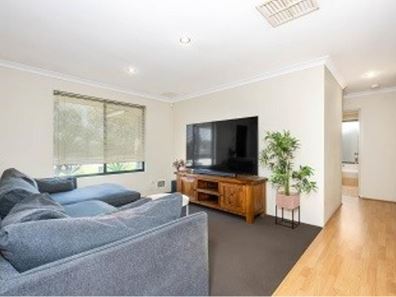 119 Second Ave, Redcliffe WA 6104