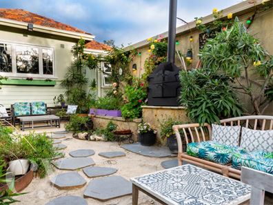 11 Chester Street, South Fremantle WA 6162
