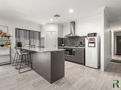 12 Sase Frontage, South Yunderup WA 6208