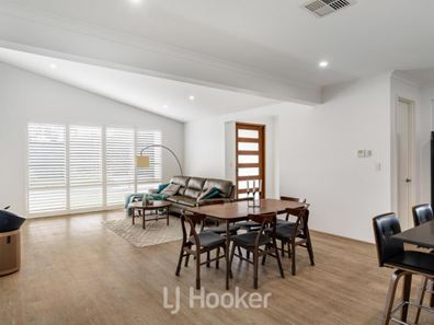 64 Ballyneal Loop, Dunsborough WA 6281