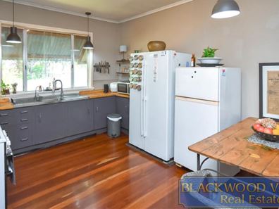 28-30 Williams Street, North Greenbushes WA 6254