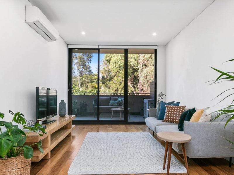 2/2 Marina Drive, Ascot WA 6104