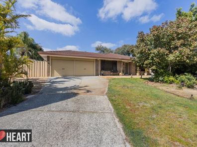 13 Thatched Court, Bibra Lake WA 6163
