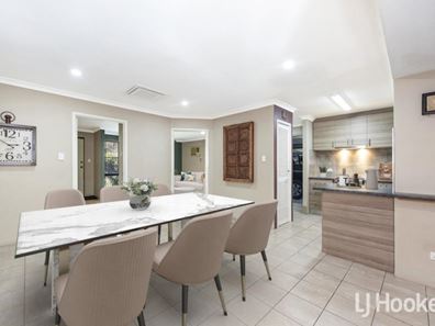 10 Kingfisher Drive, North Yunderup WA 6208